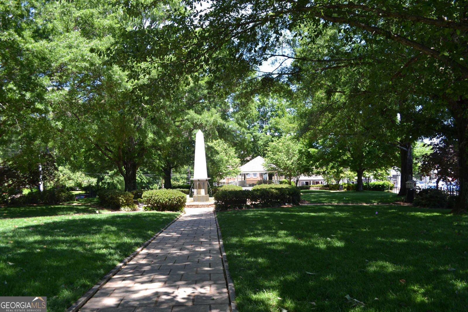 1595 Sandpoint Drive Roswell - 70