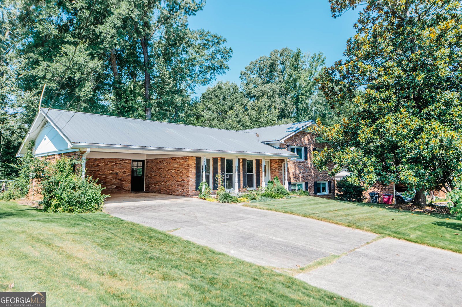 3268 Willowdale Drive Macon - 1