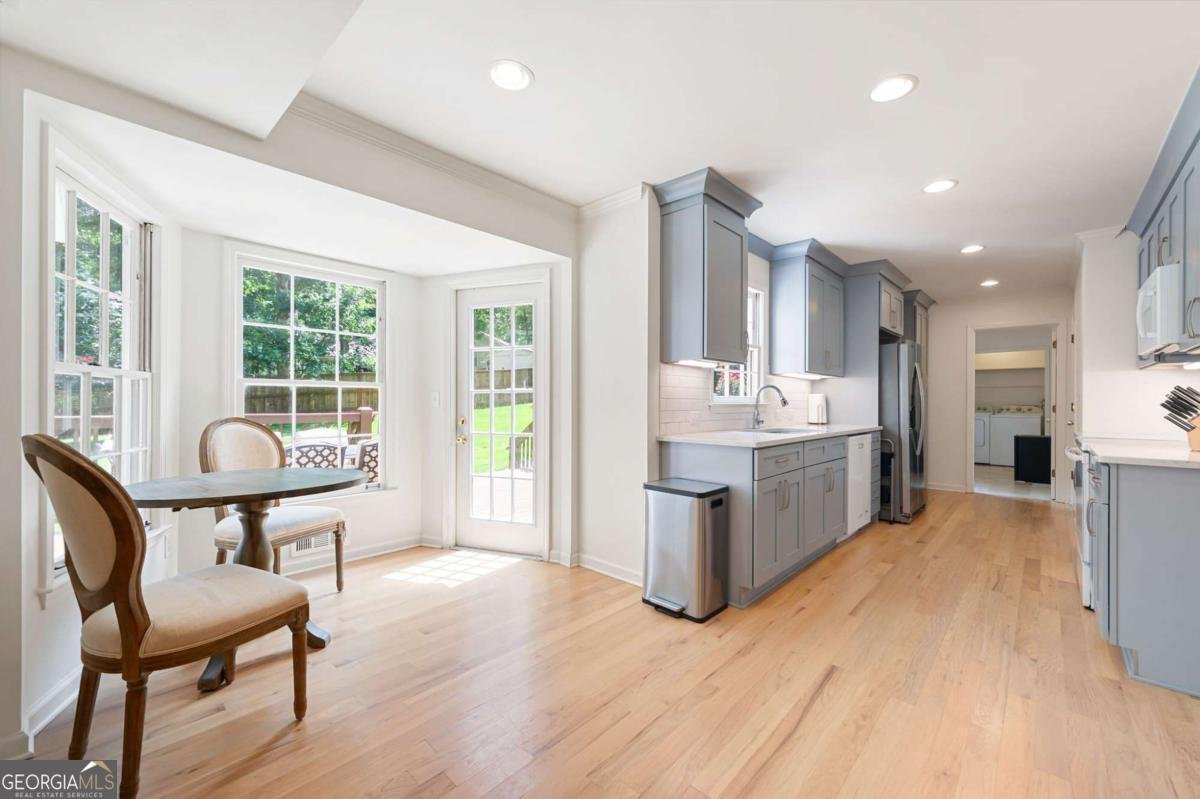 3830 CARLYLE Court Marietta - 11
