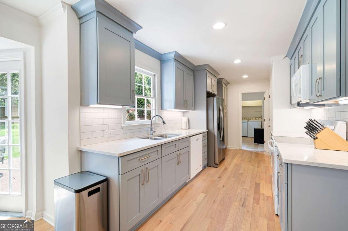 3830 CARLYLE Court Marietta - 12