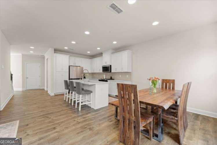 350 Hayden Circle Woodstock - 5
