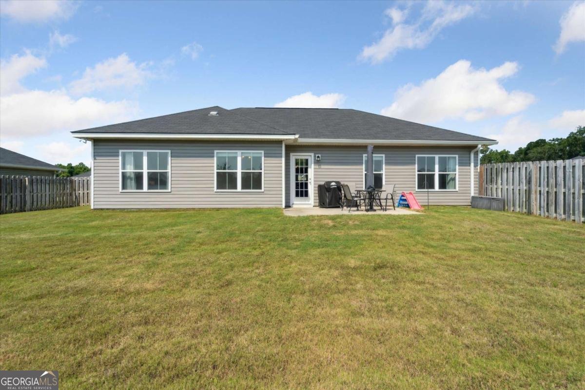 167 Stout Lane Hinesville - 24