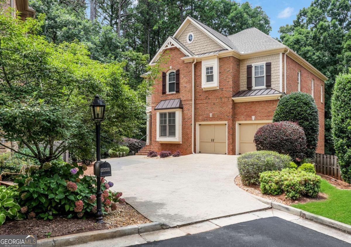 2008 Mendenhall Circle Atlanta - 1