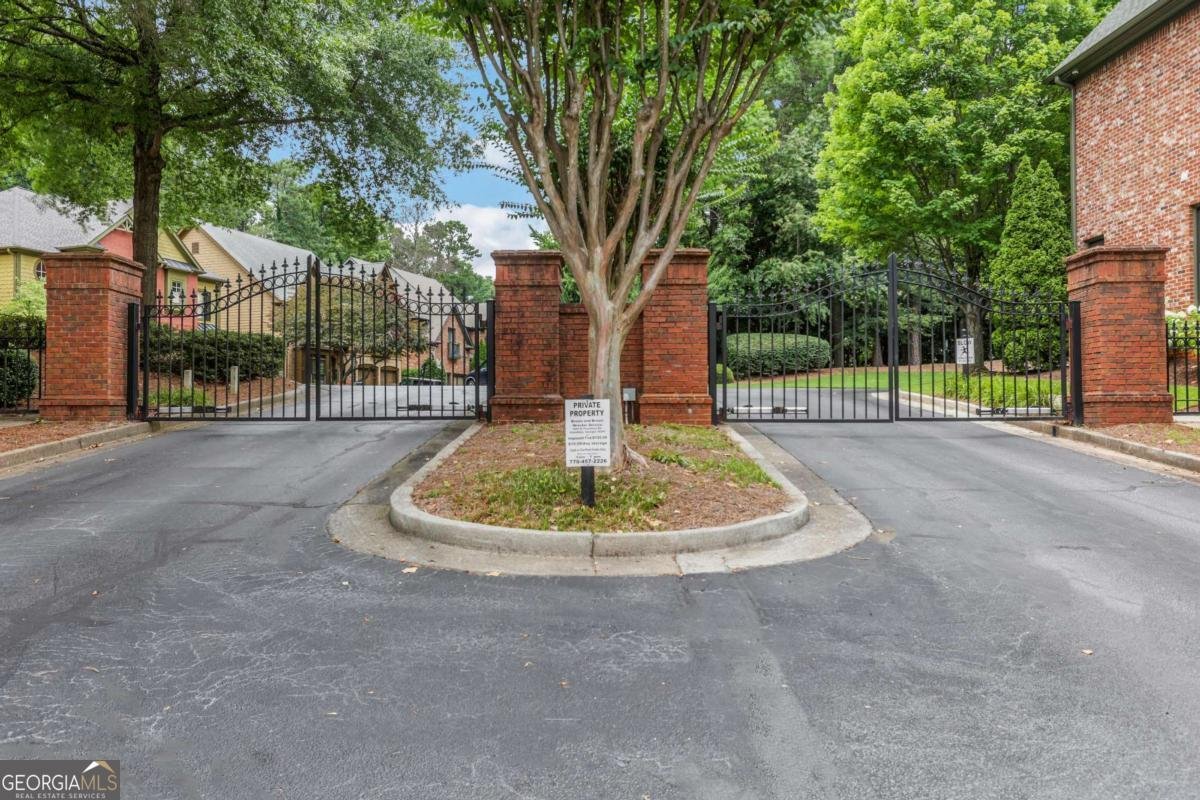 2008 Mendenhall Circle Atlanta - 54