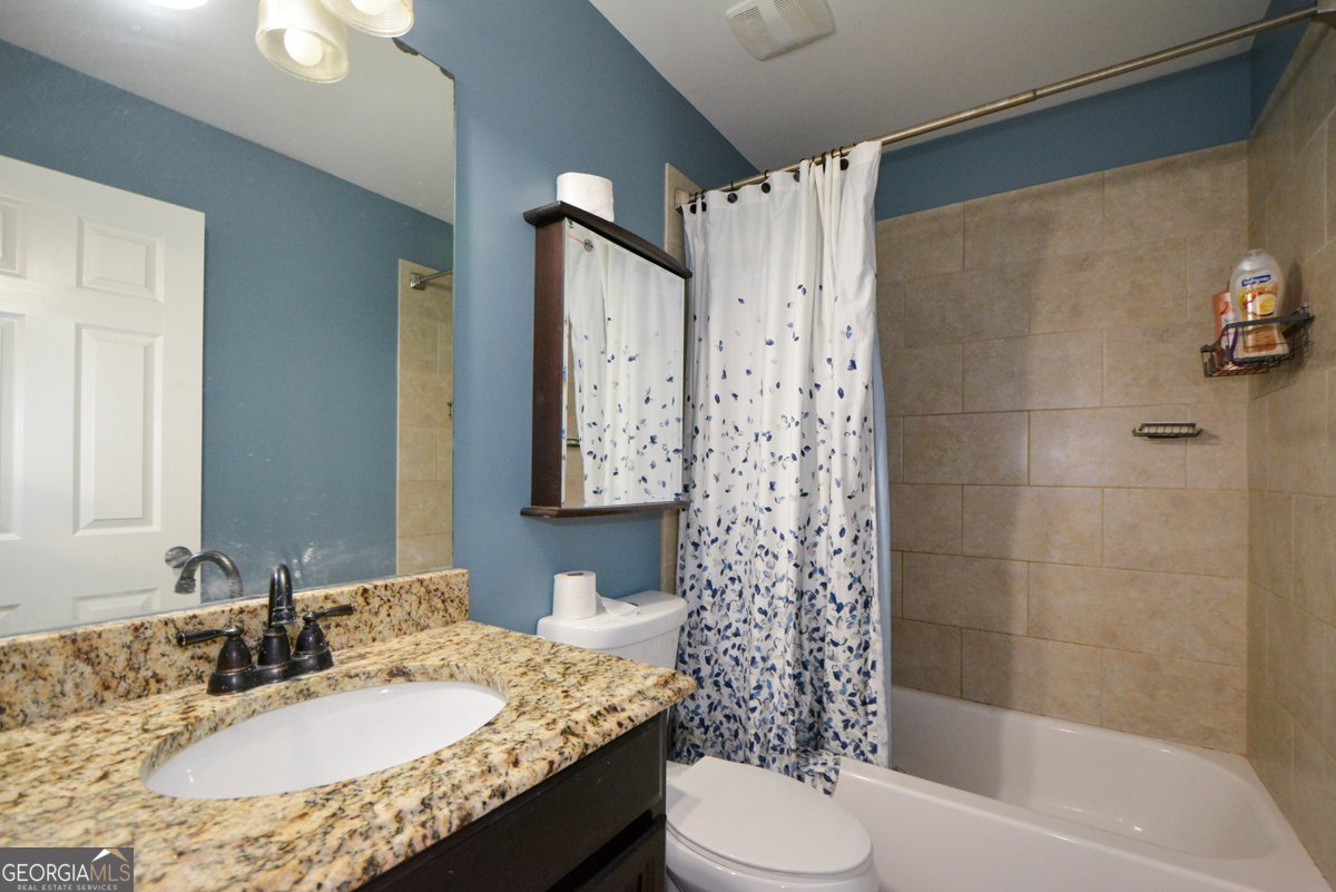 5657 Harbormist Drive Powder Springs - 44