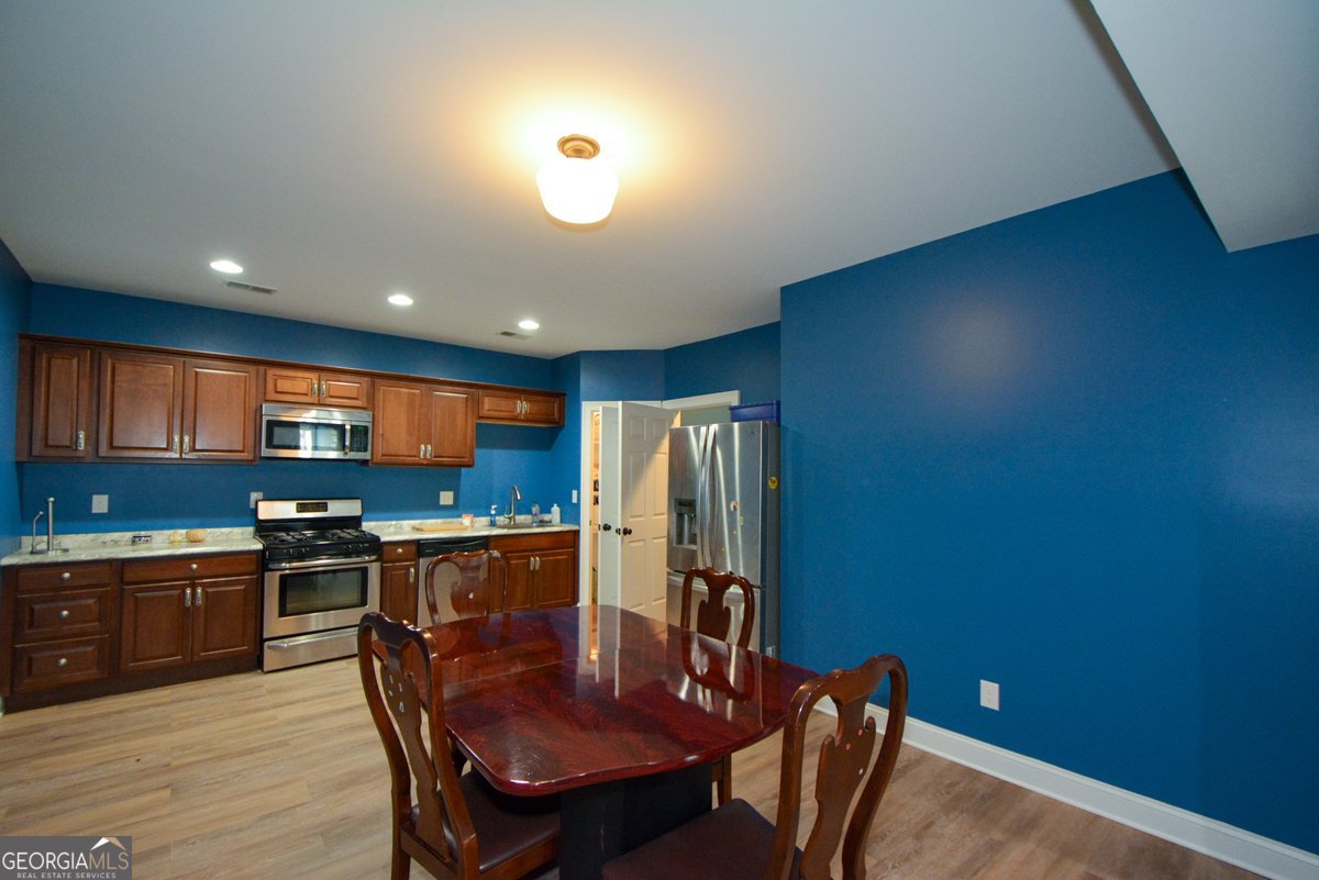 5657 Harbormist Drive Powder Springs - 52