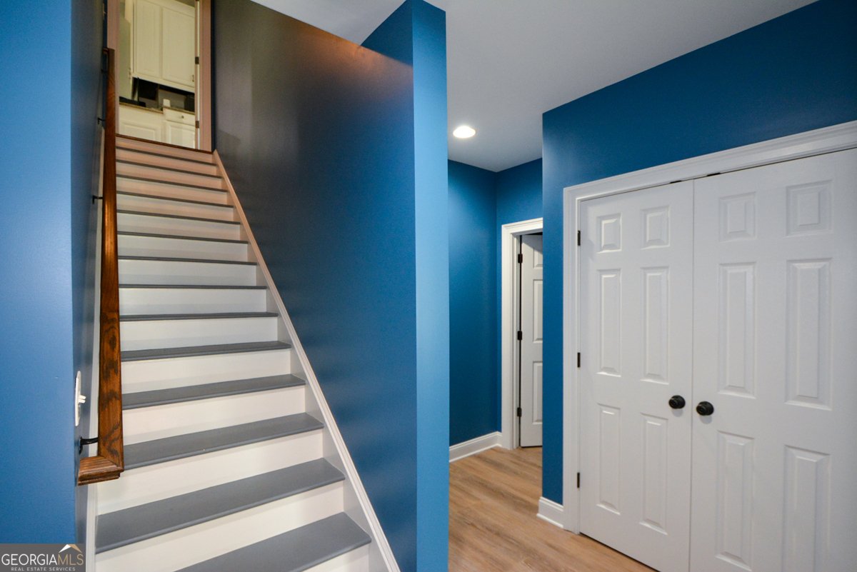 5657 Harbormist Drive Powder Springs - 53