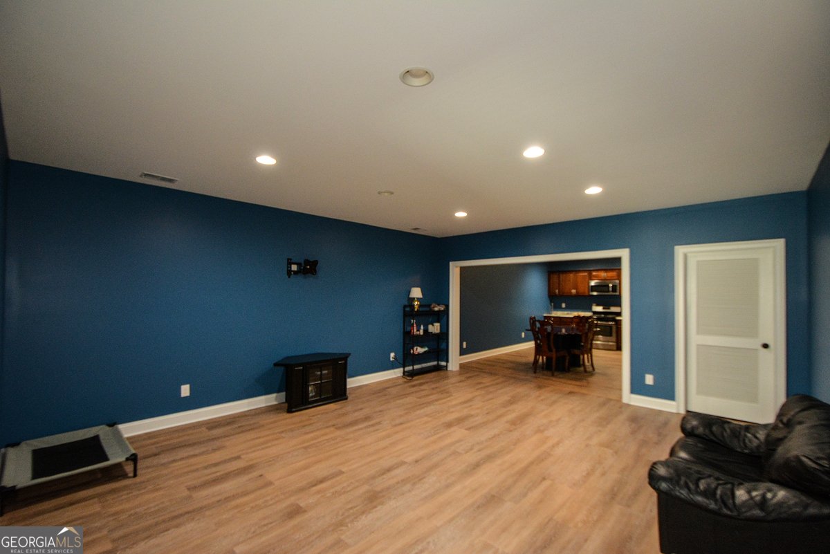 5657 Harbormist Drive Powder Springs - 56