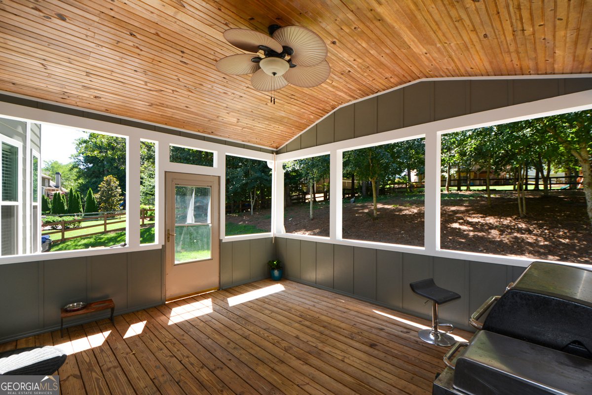 5657 Harbormist Drive Powder Springs - 61