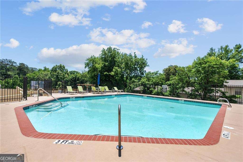 2479 Peachtree Road Atlanta - 27
