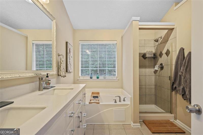 1593 WATERWAY Place Marietta - 24