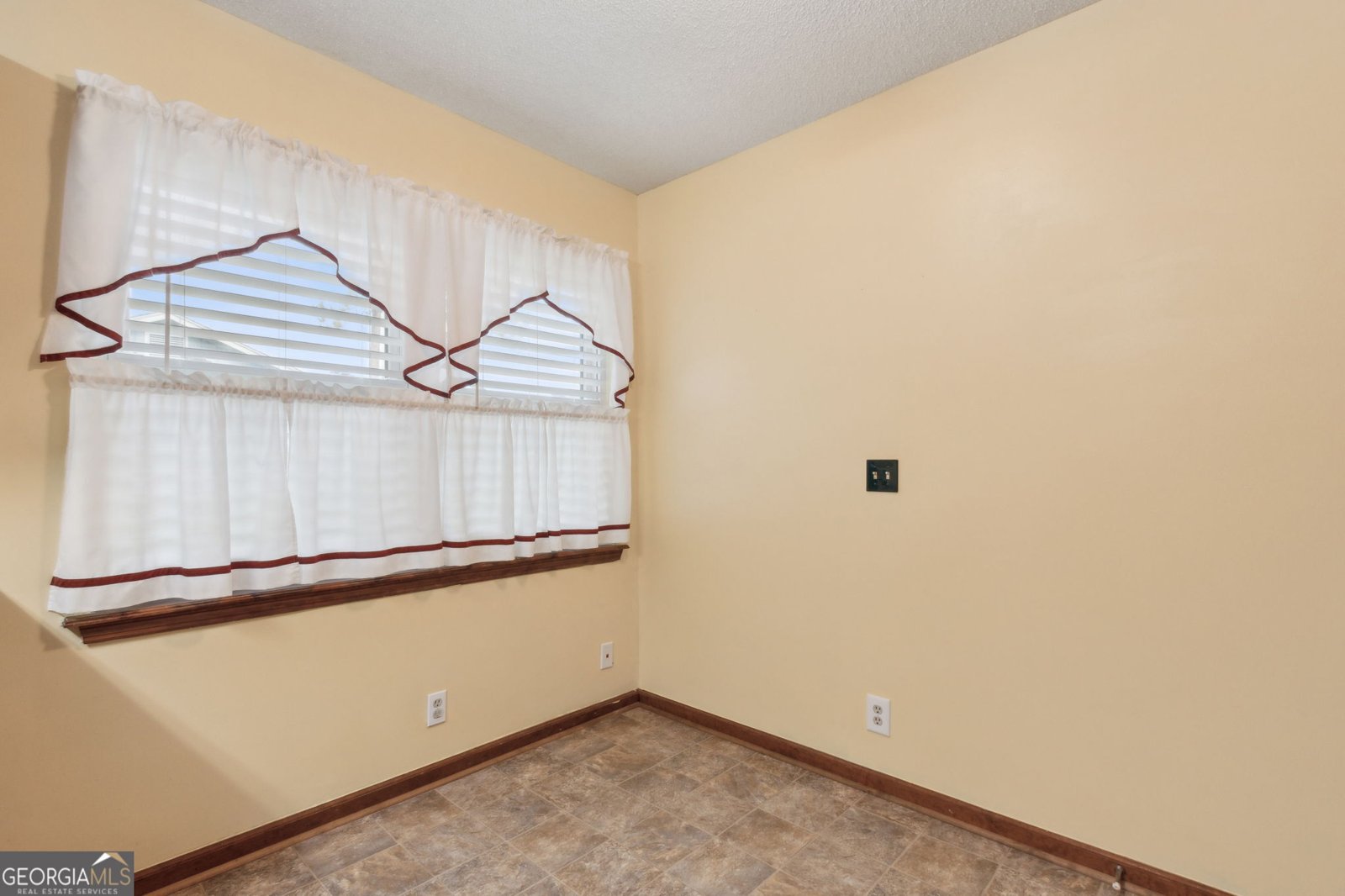 404 Oak Stump Circle St. Marys - 28