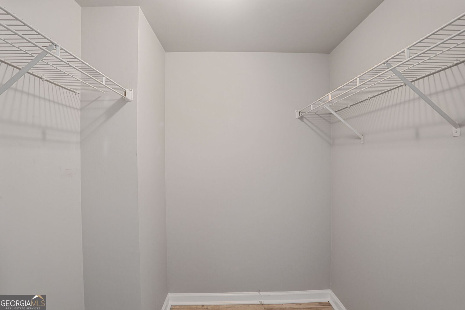 795 Hammond Drive Atlanta - 16