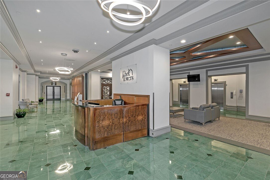 795 Hammond Drive Atlanta - 28