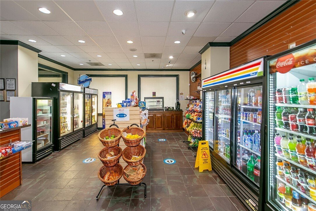 795 Hammond Drive Atlanta - 29