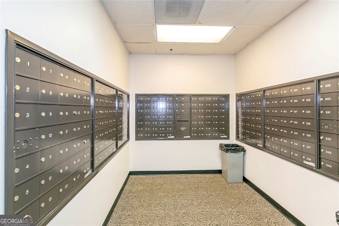 795 Hammond Drive Atlanta - 31
