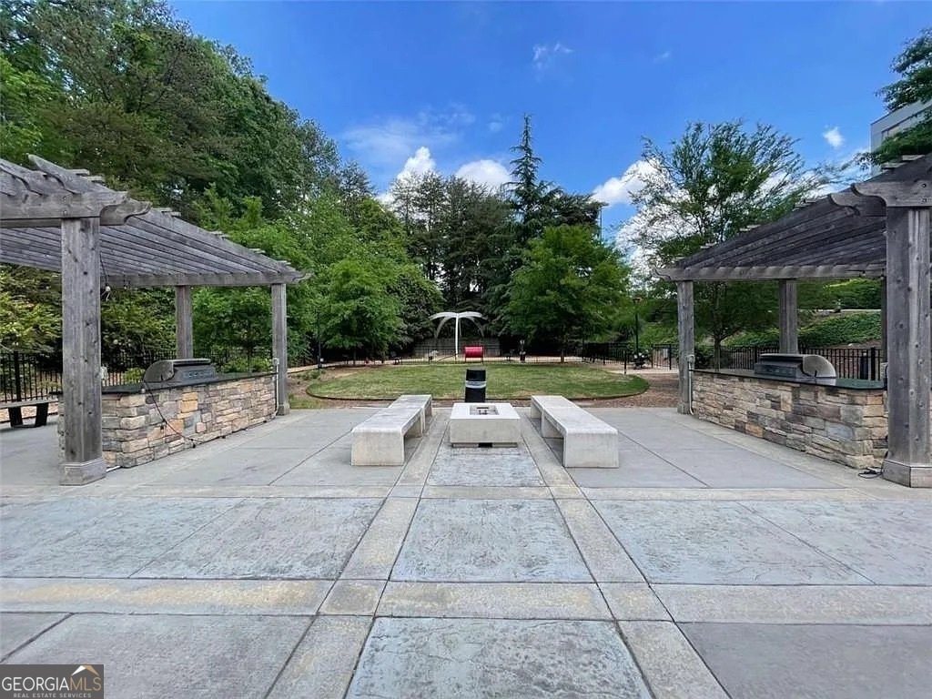 795 Hammond Drive Atlanta - 39