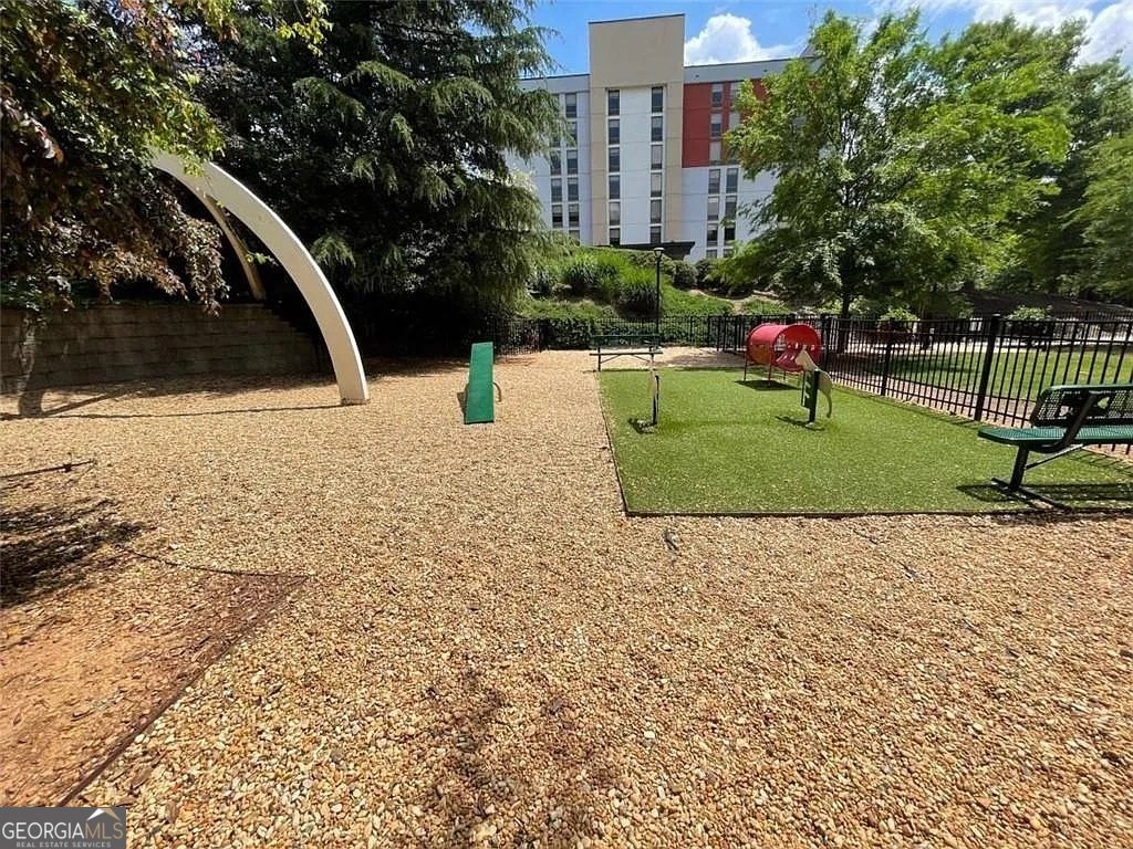 795 Hammond Drive Atlanta - 44