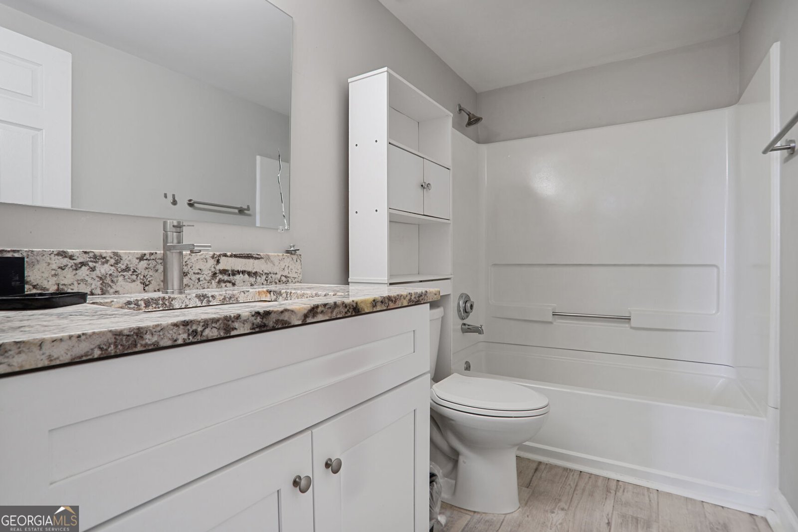 795 Hammond Drive Atlanta - 8