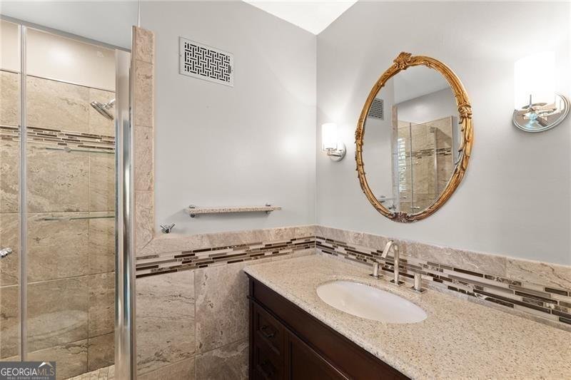 4044 Ashentre Drive Brookhaven - 37