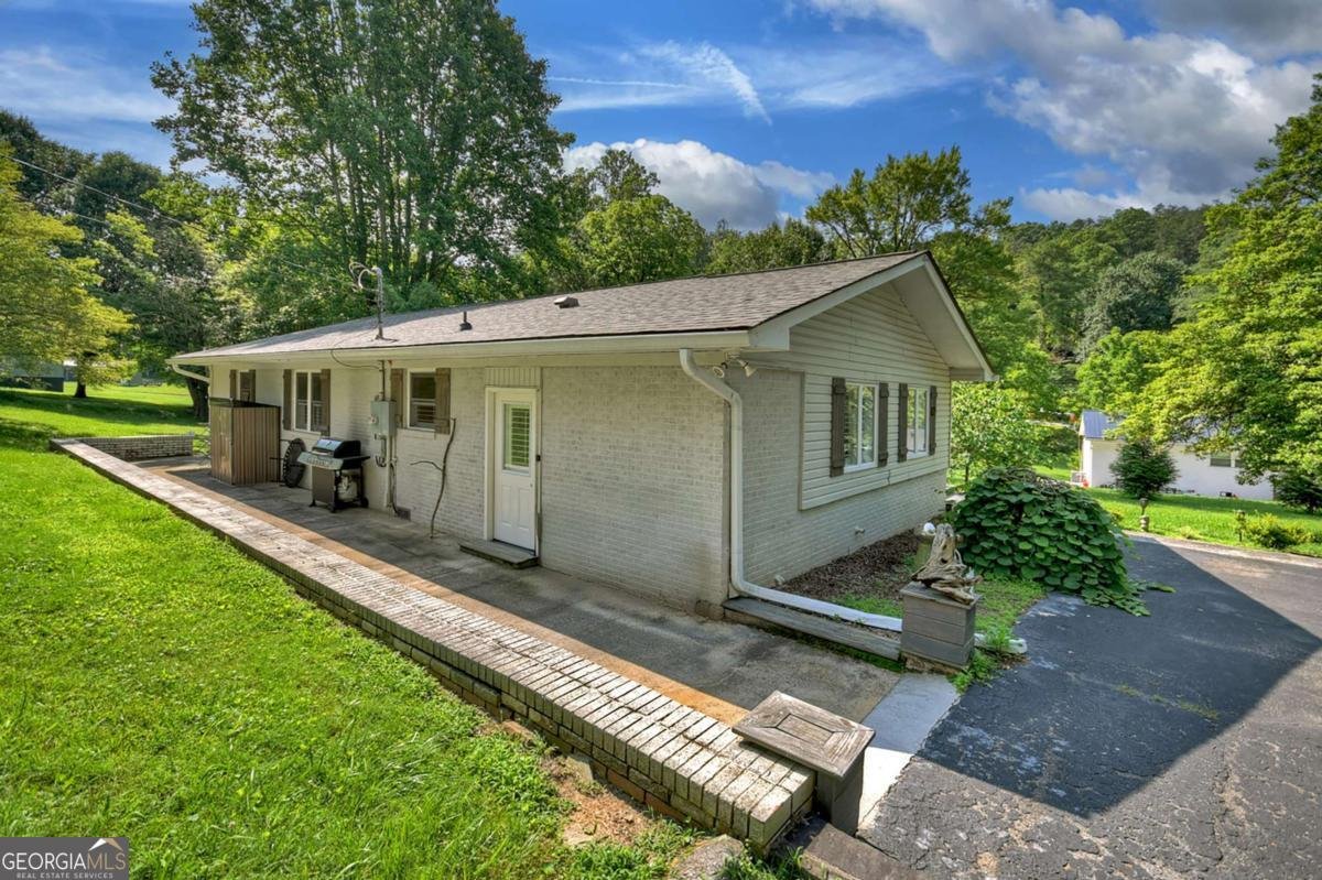 1025 Mineral Bluff Highway Mineral Bluff - 1