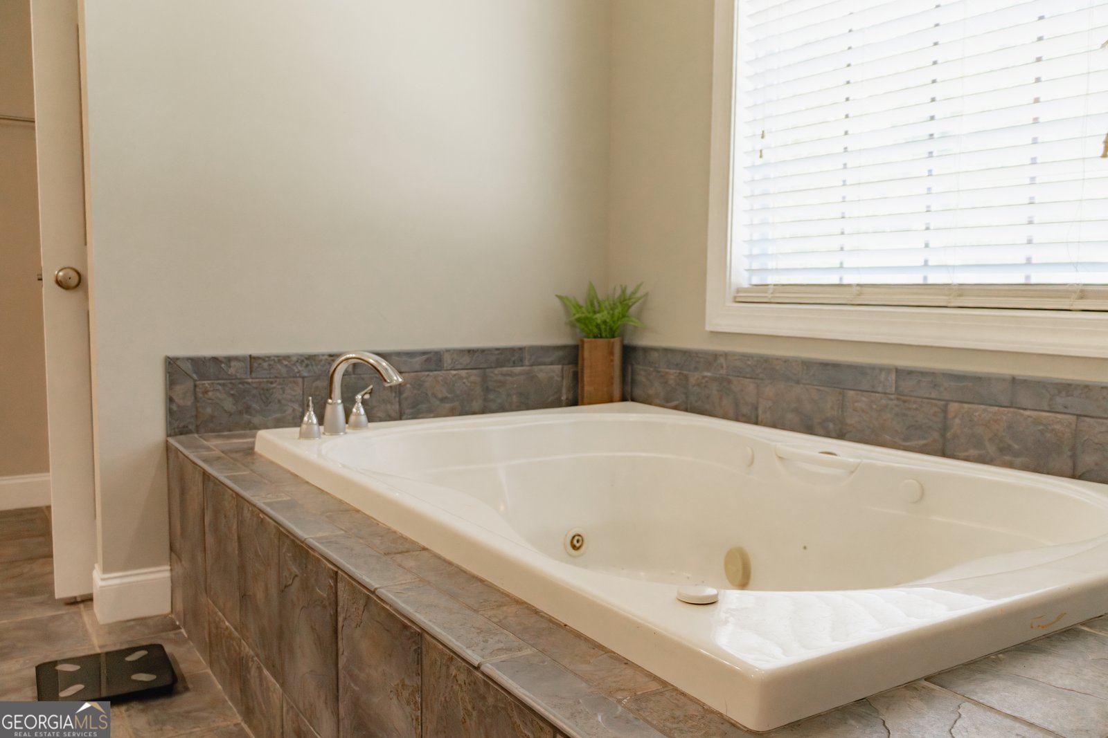 7268 Banks Dairy Road Statesboro - 37