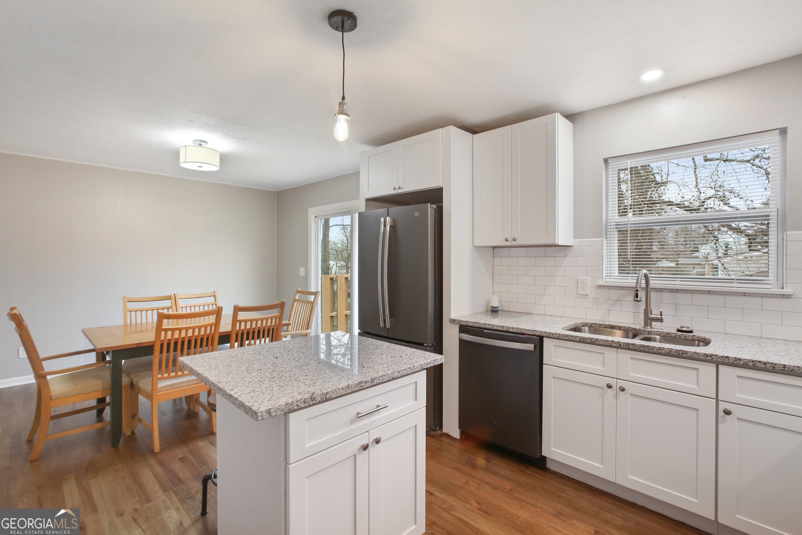 216 Scarsdale Drive Riverdale - 8