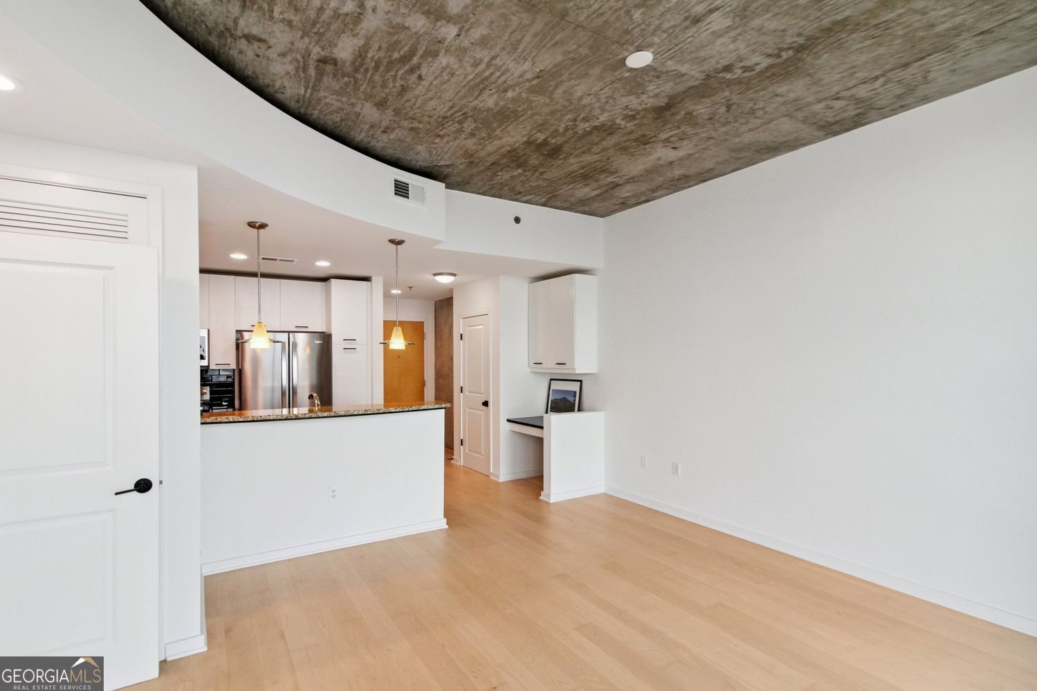 3324 Peachtree Road Atlanta - 2