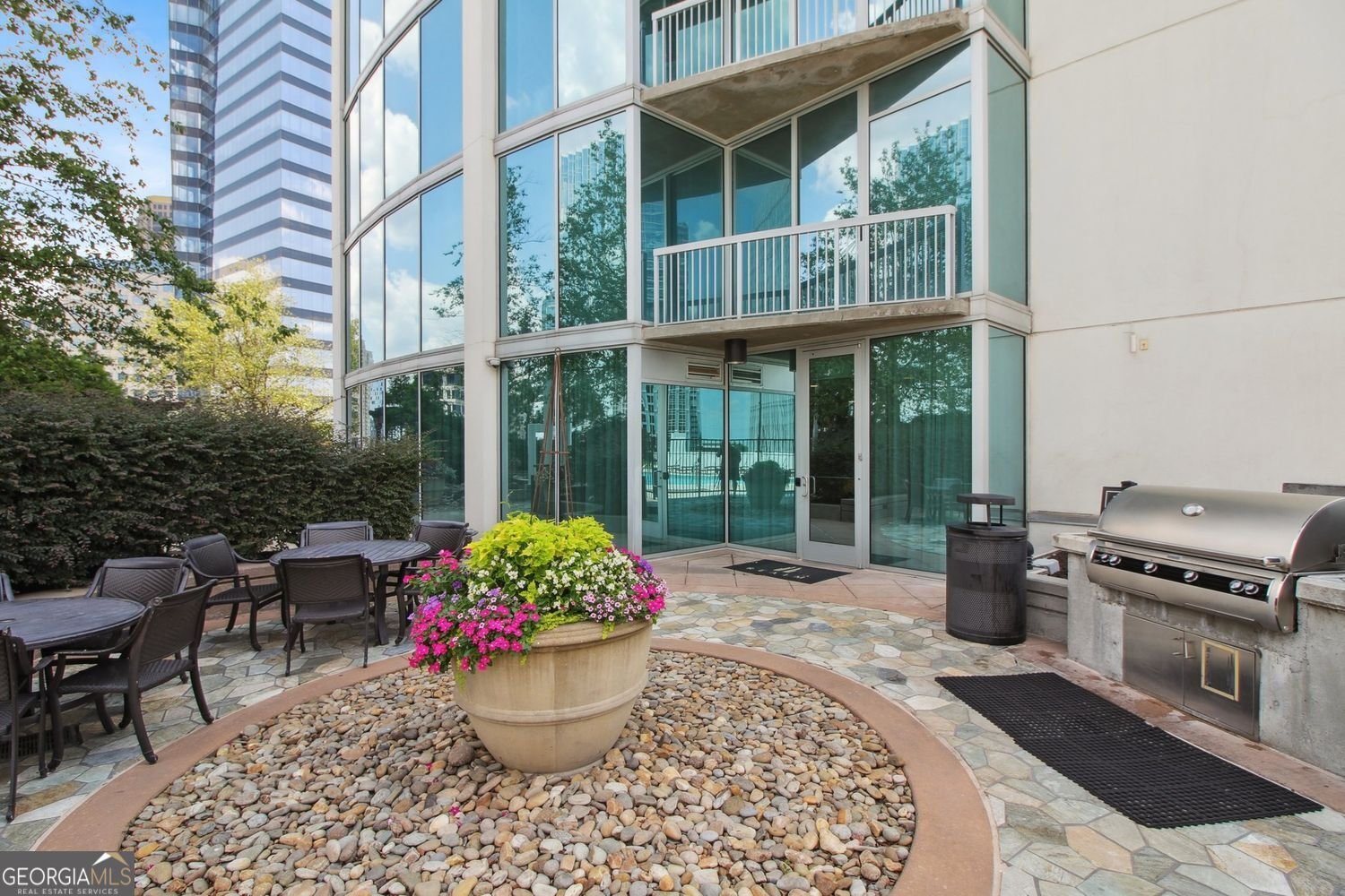 3324 Peachtree Road Atlanta - 27