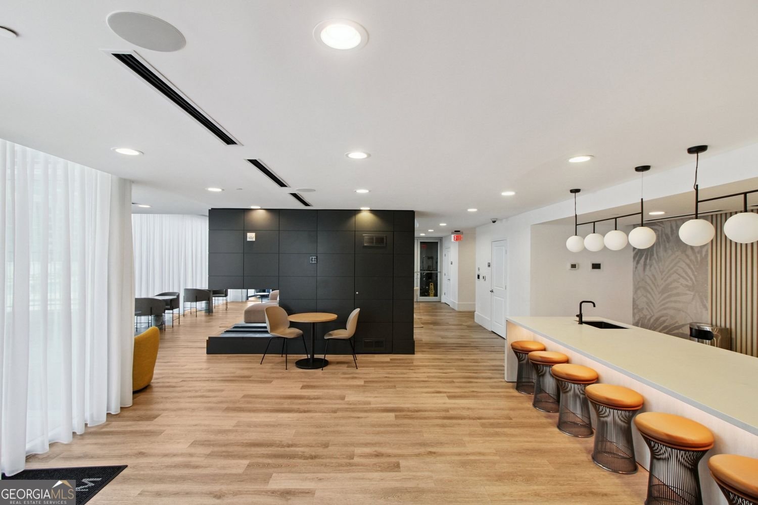 3324 Peachtree Road Atlanta - 32