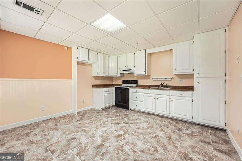 2204 SPENCERS Way Stone Mountain - 24