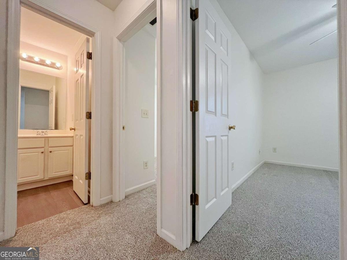 940 Abbey Park Way Lawrenceville - 11