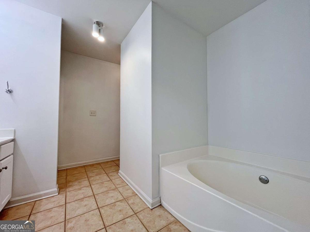 940 Abbey Park Way Lawrenceville - 4