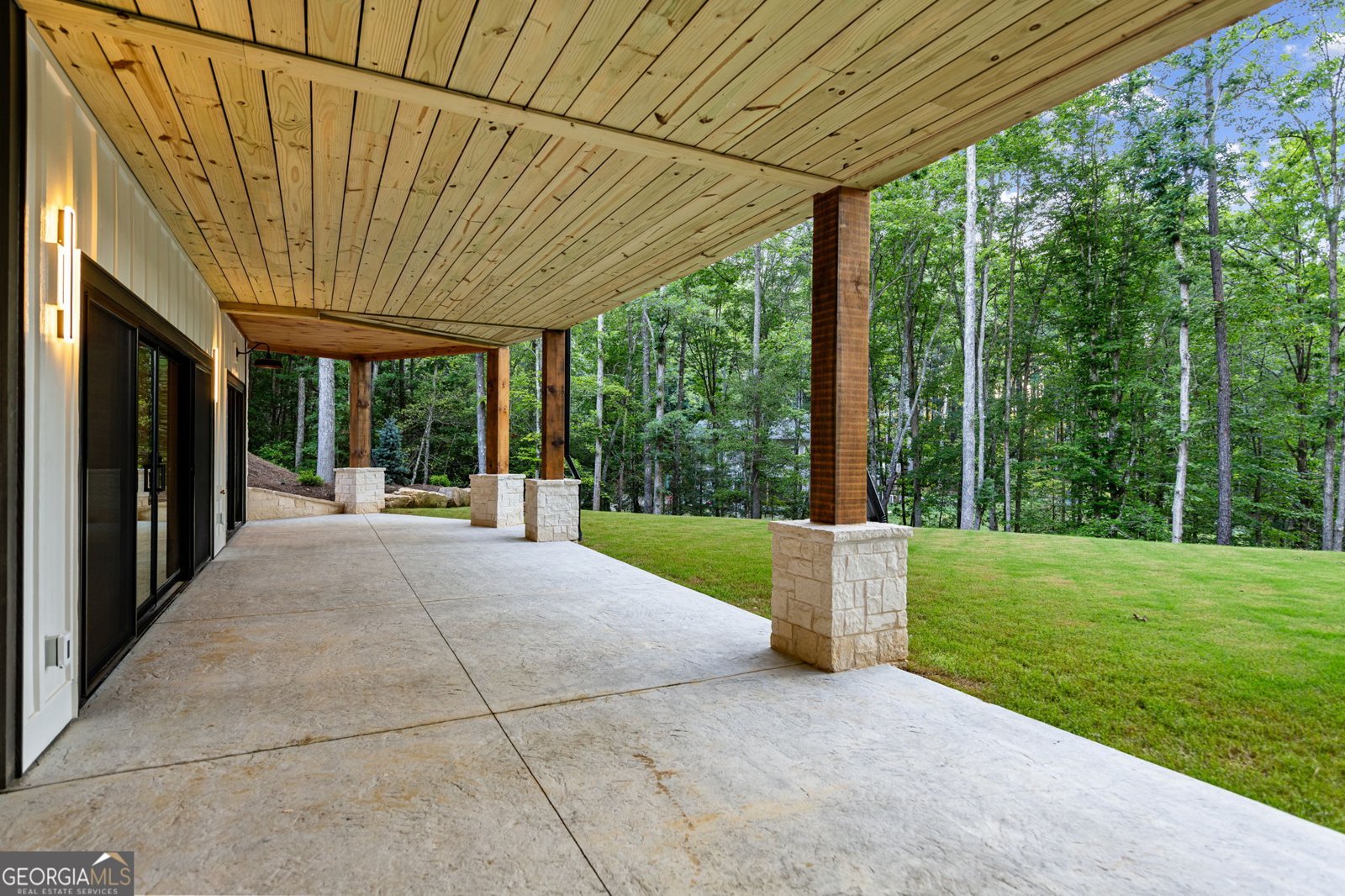 320 Twin Brook Drive Blairsville - 25