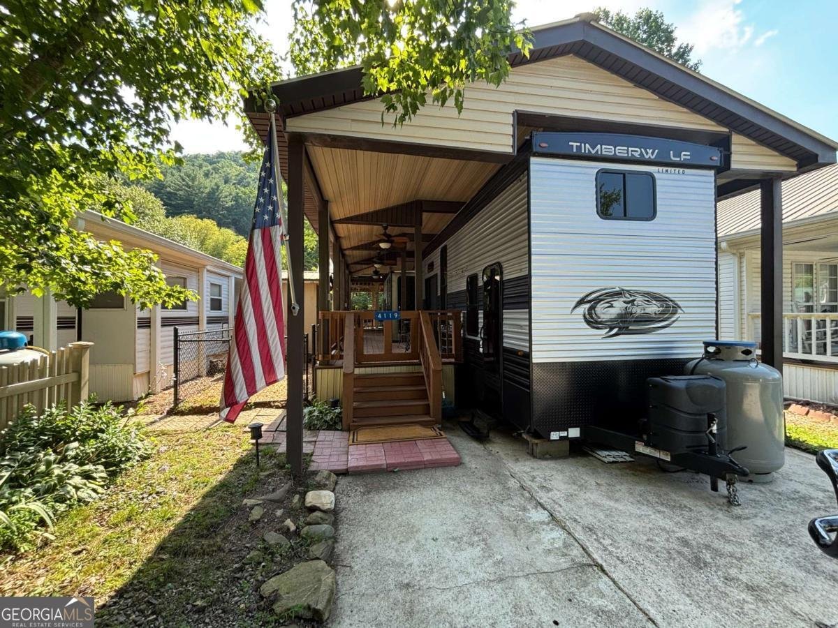 4119 Riverbank Run Hiawassee - 2