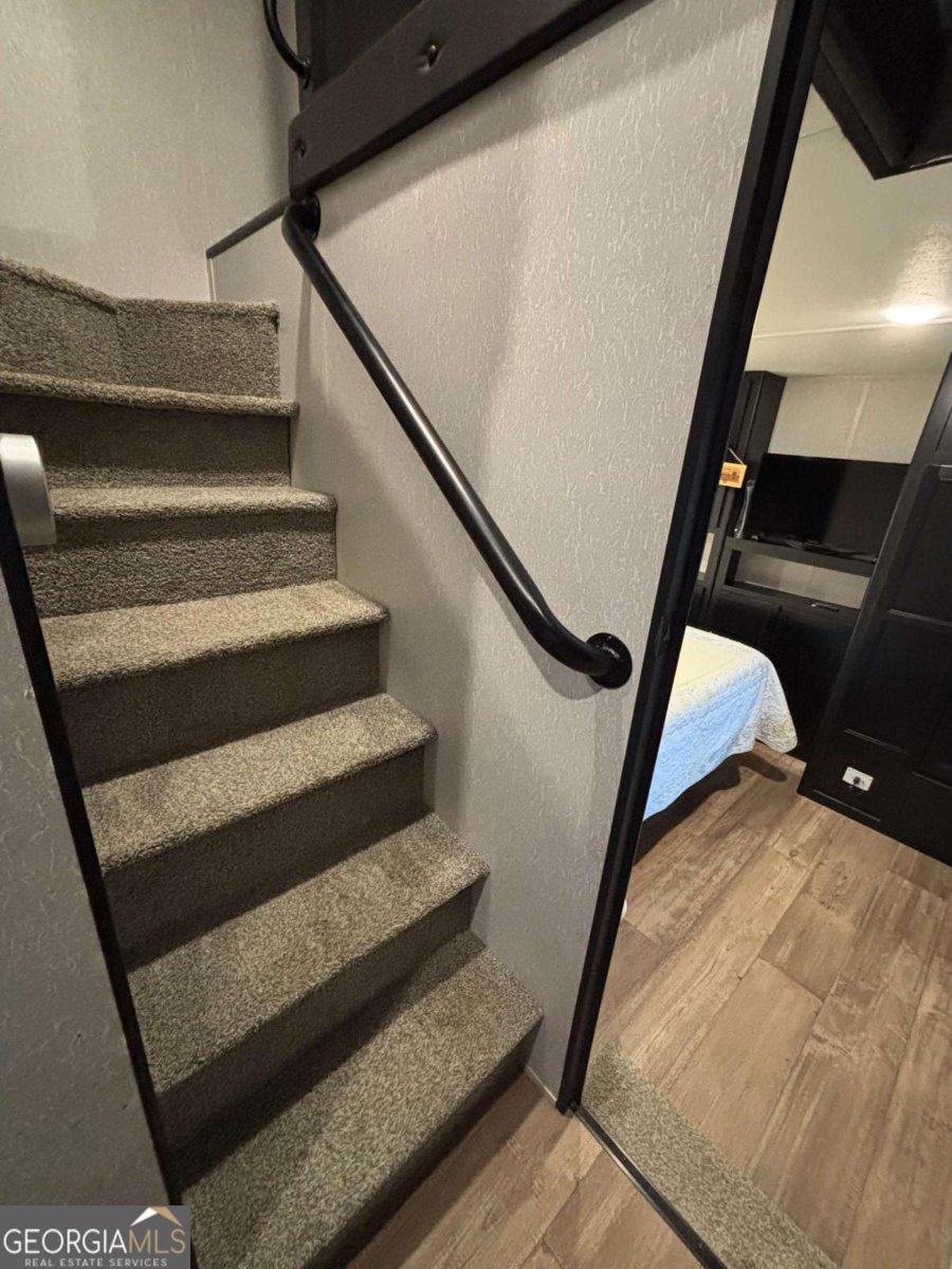4119 Riverbank Run Hiawassee - 34