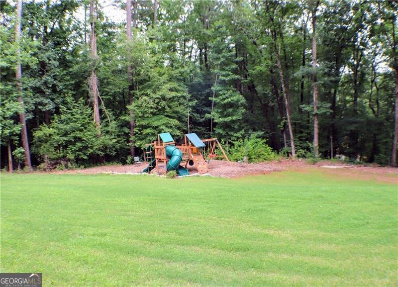 1310 Larkview Drive Lilburn - 34