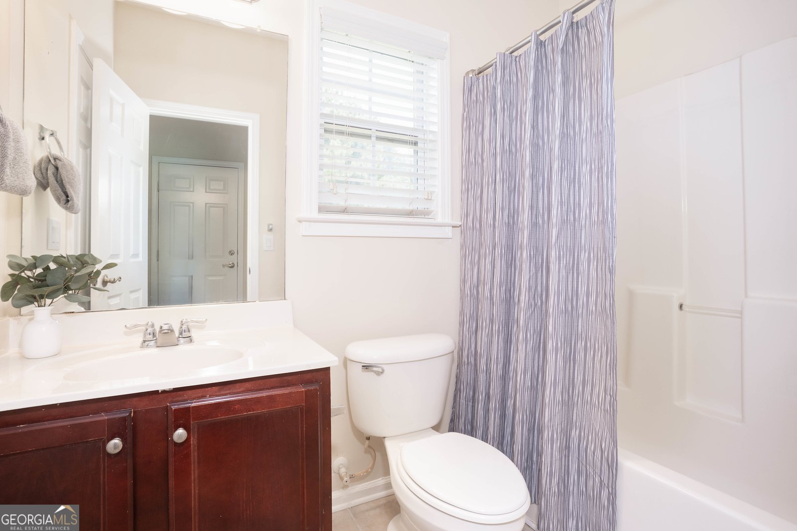 338 Champions Drive Fairburn - 17