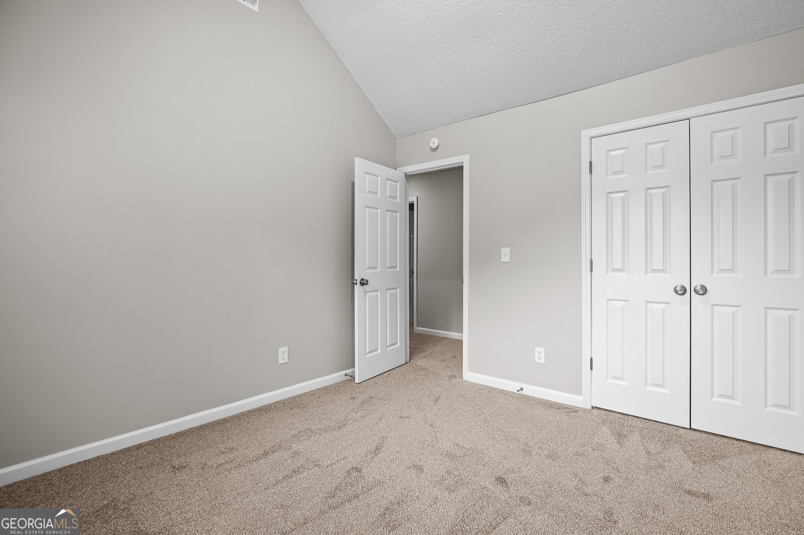 2237 Rocksram Court Buford - 32