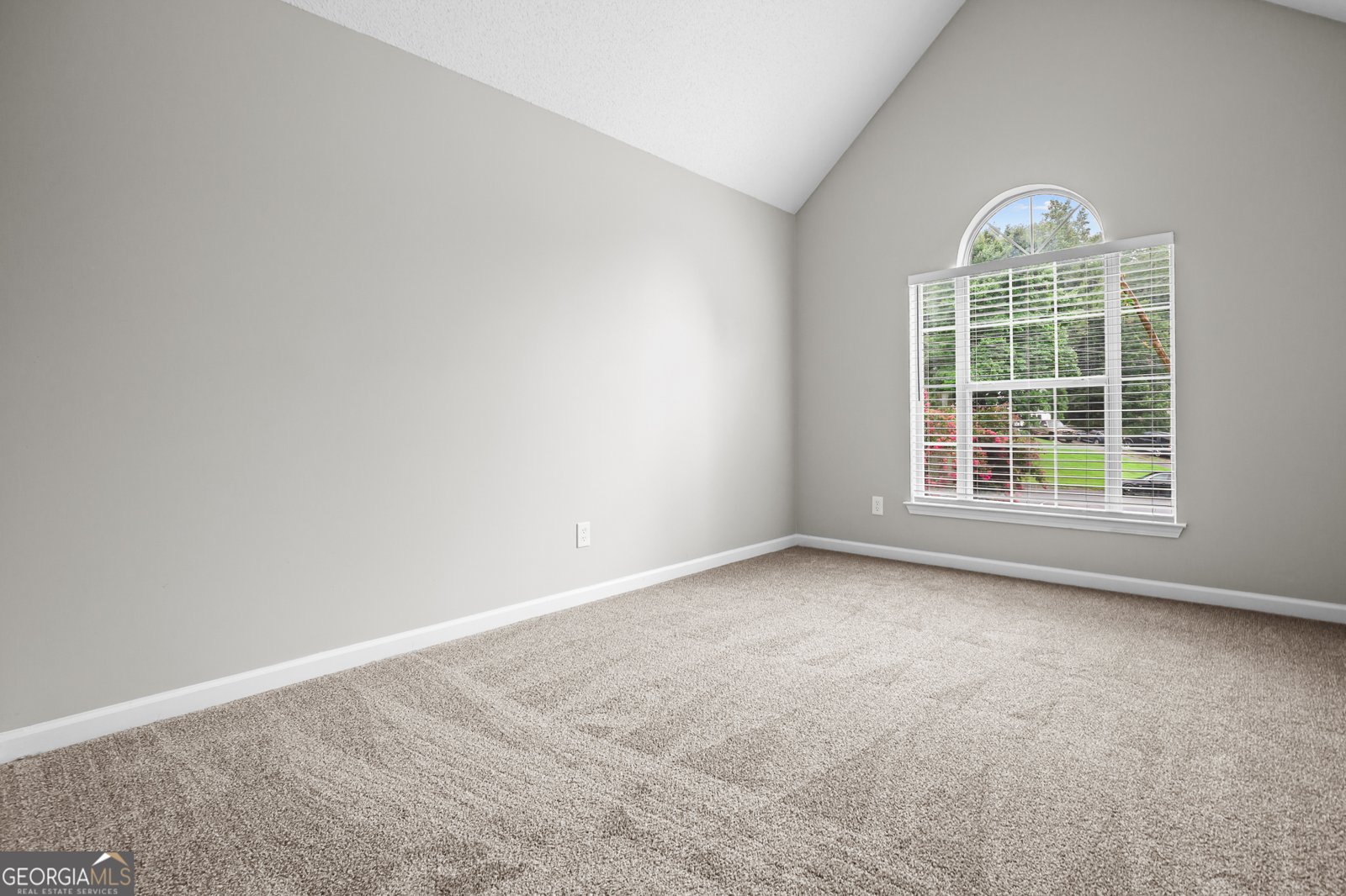 2237 Rocksram Court Buford - 34