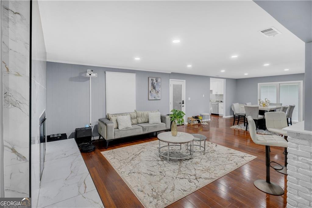 4166 Idlevale Drive Tucker - 5