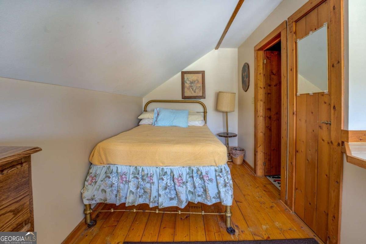 3011 Broughton Road Newborn - 32
