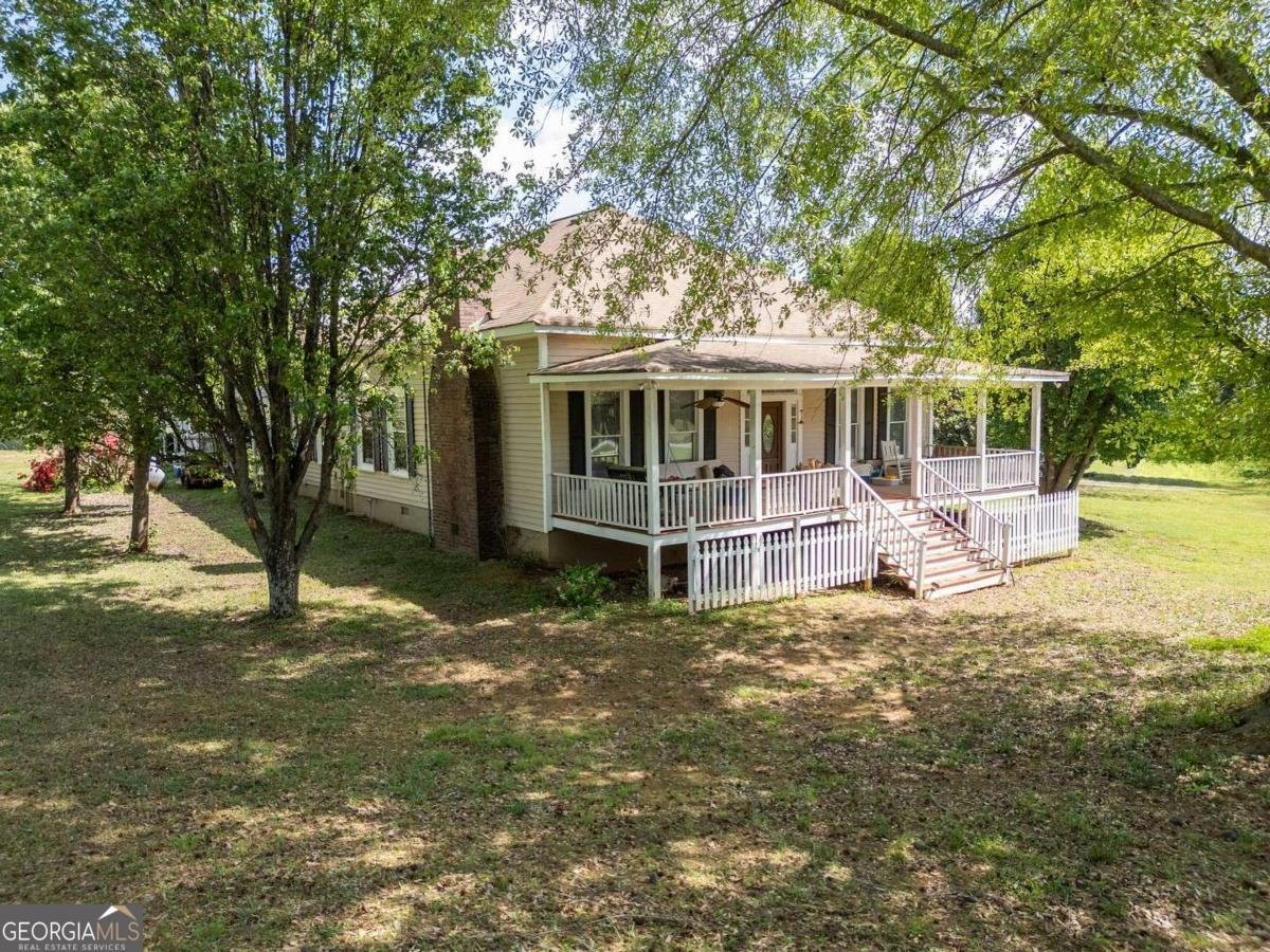 3011 Broughton Road Newborn - 4