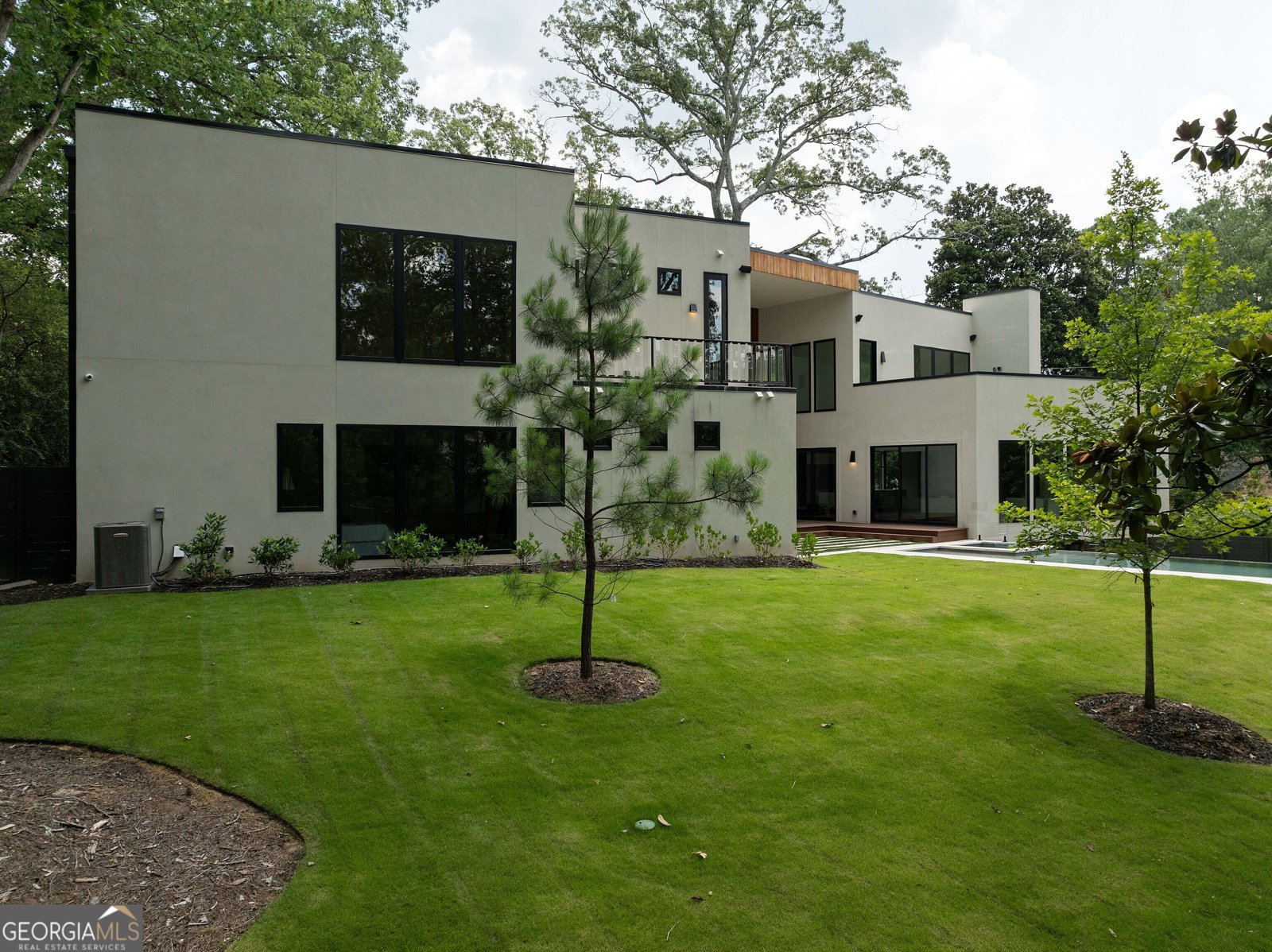 3566 Cantrell Road Atlanta - 80