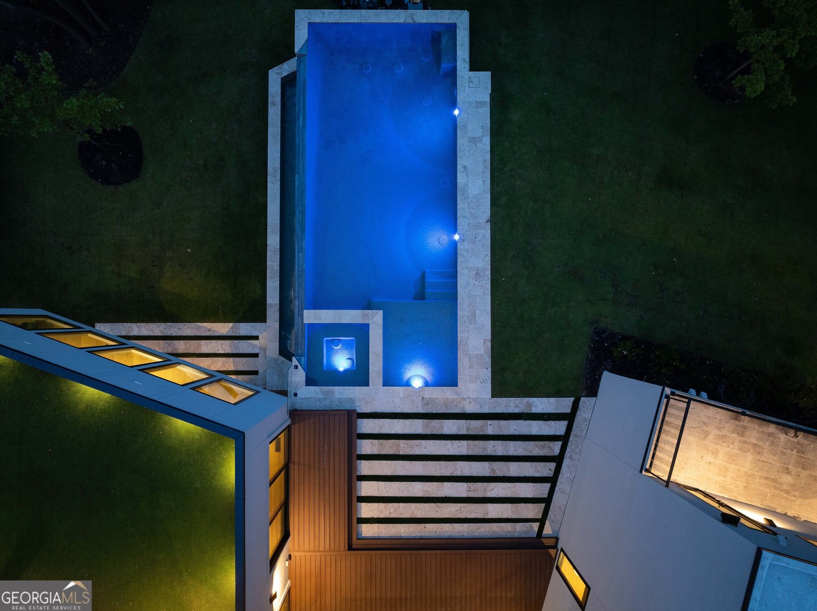 3566 Cantrell Road Atlanta - 98