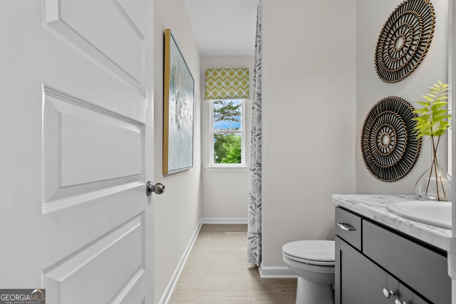 852 Kensington Street Kingston - 27
