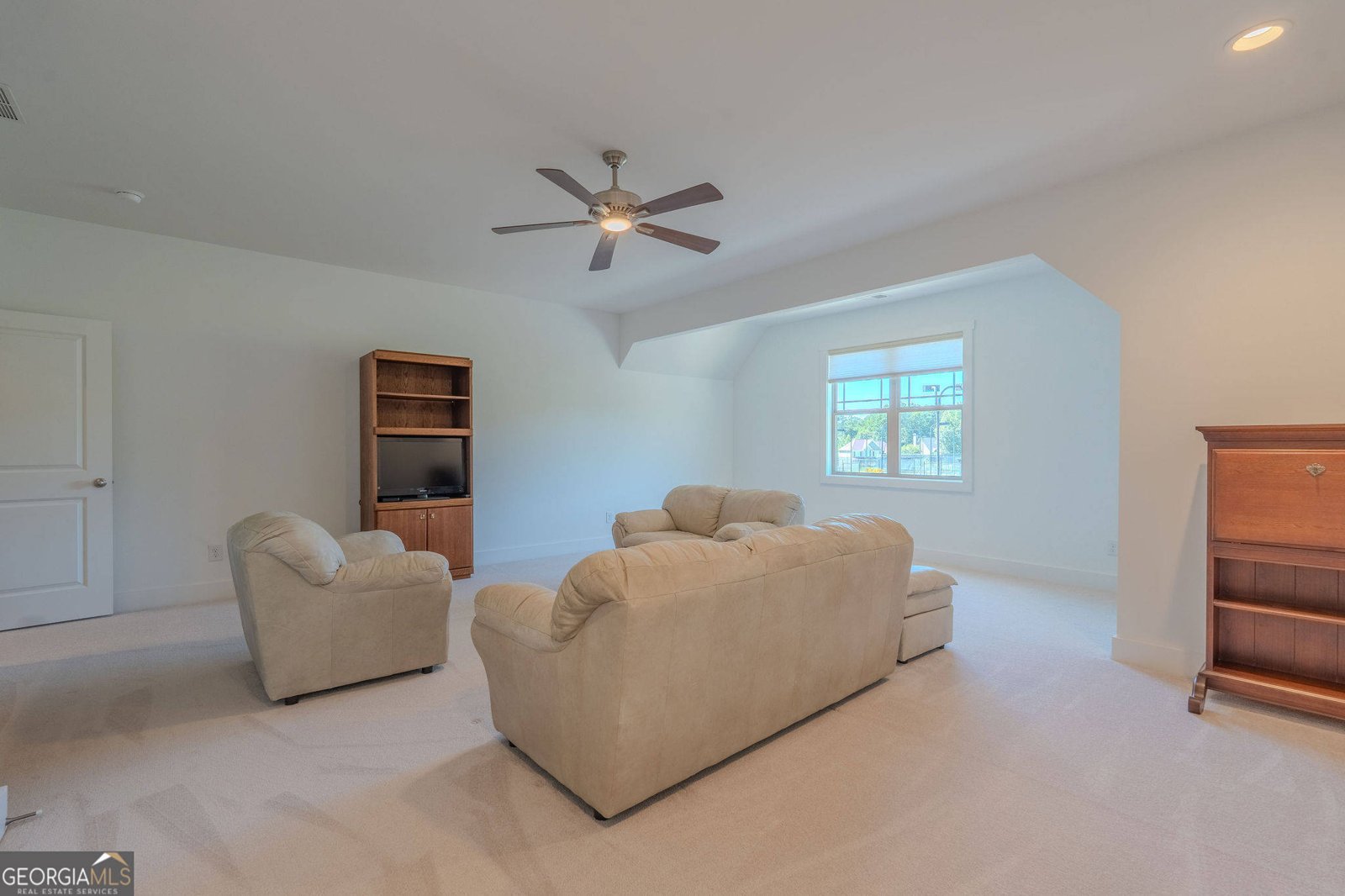226 Heron Pointe View Canton - 25