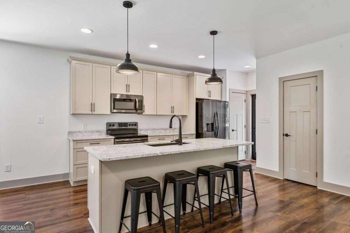 1085 Hall Station Road Adairsville - 11