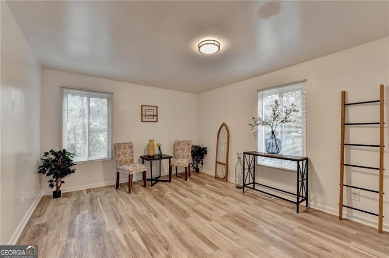 340 River Knoll Drive Atlanta - 31