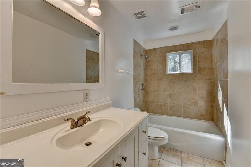 340 River Knoll Drive Atlanta - 55